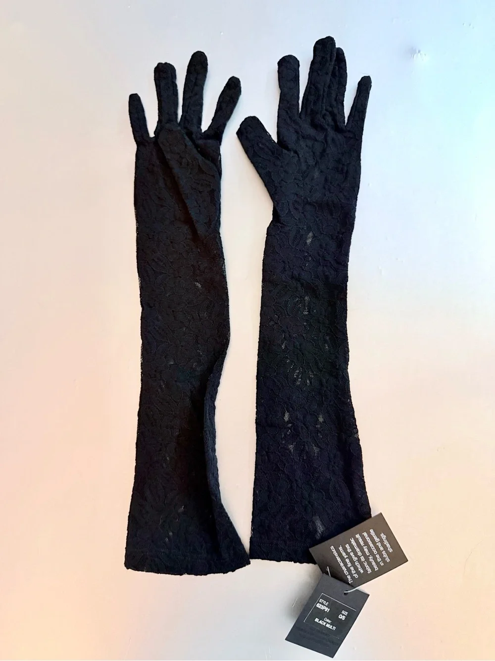 NWT Anna Sui Black Lace Elbow Length Opera Gloves